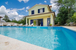 Отель Family friendly house with a swimming pool Krsan - Vlasici, Central Istria - Sredisnja Istra - 12224  Крсан